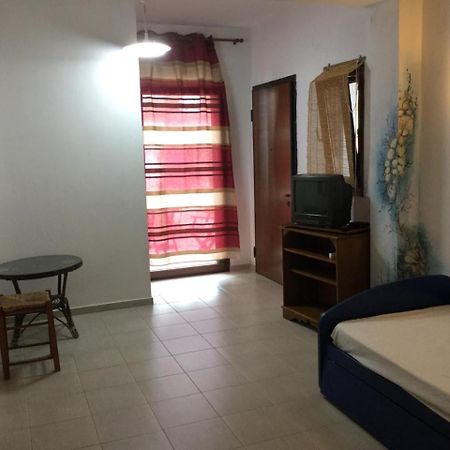 Peaceful Apartments In Elani Extérieur photo